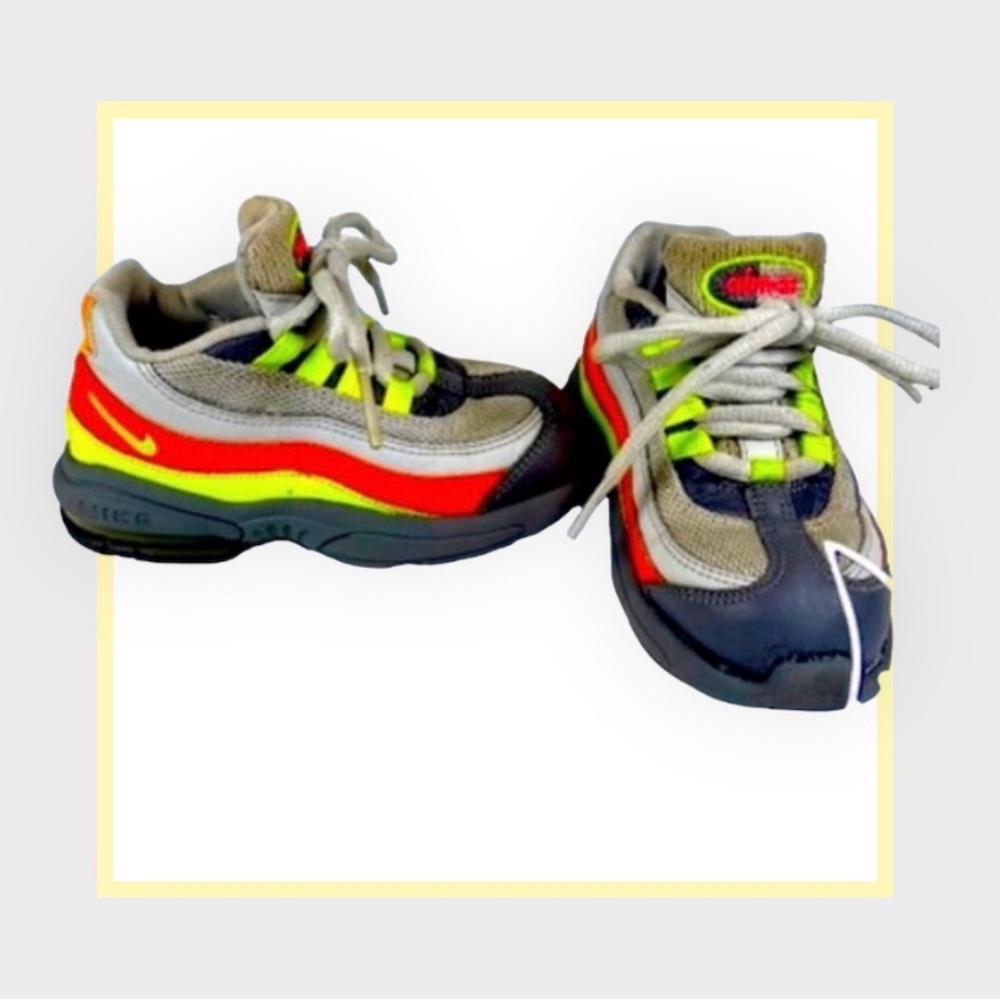 NIKE AIR TODDLER SNEAKERS Size 8C